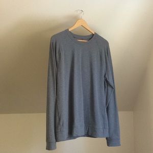 LULULEMON Men’s Long Sleeve Shirt - Vents On Back